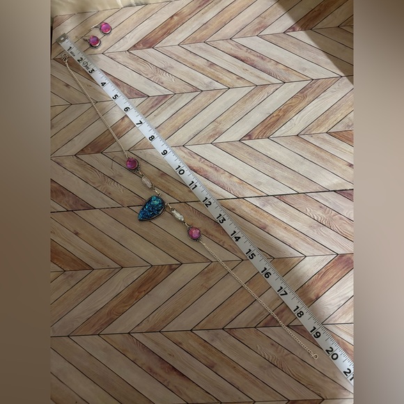 Titanium Druzy Biwa Pearl necklace and earrings. - Picture 3 of 3